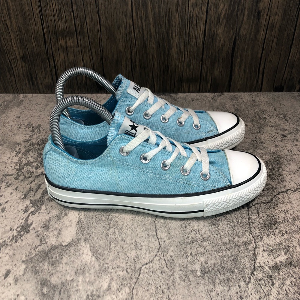 Converse All Star Low Baby Blue Womens Size 6